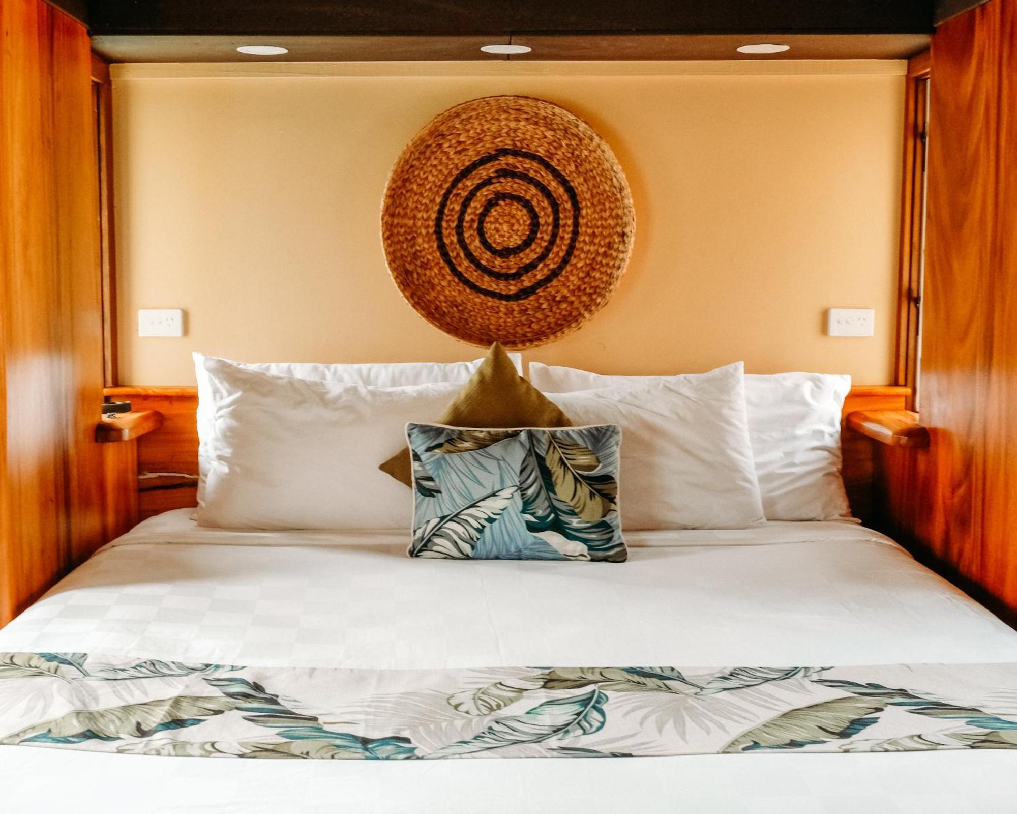 โคโร ซัน รีสอร์ต แอนด์ เรนฟอเรสต์ สปา Hotel ซาวูซาวู ภายนอก รูปภาพ